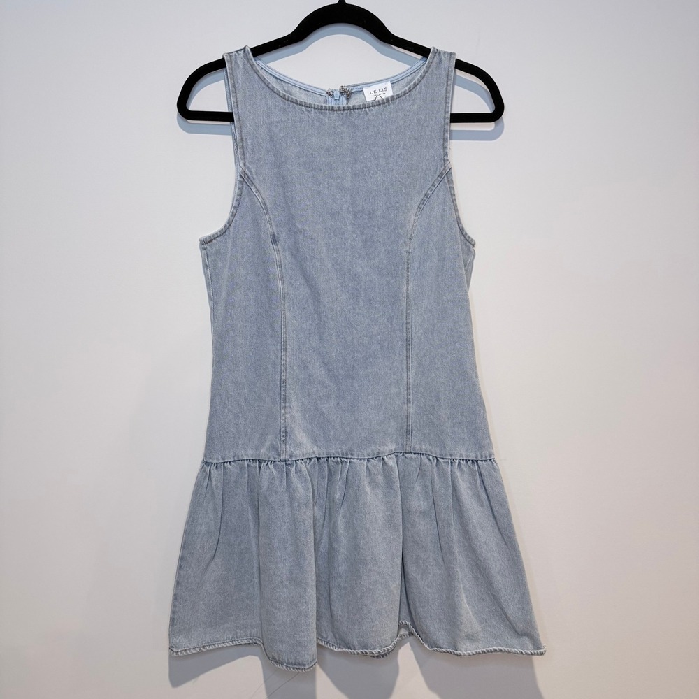 LE LIS Collection Light Denim Sleeveless Ruffle‎ Hem Drop Waist Dress Size L NEW